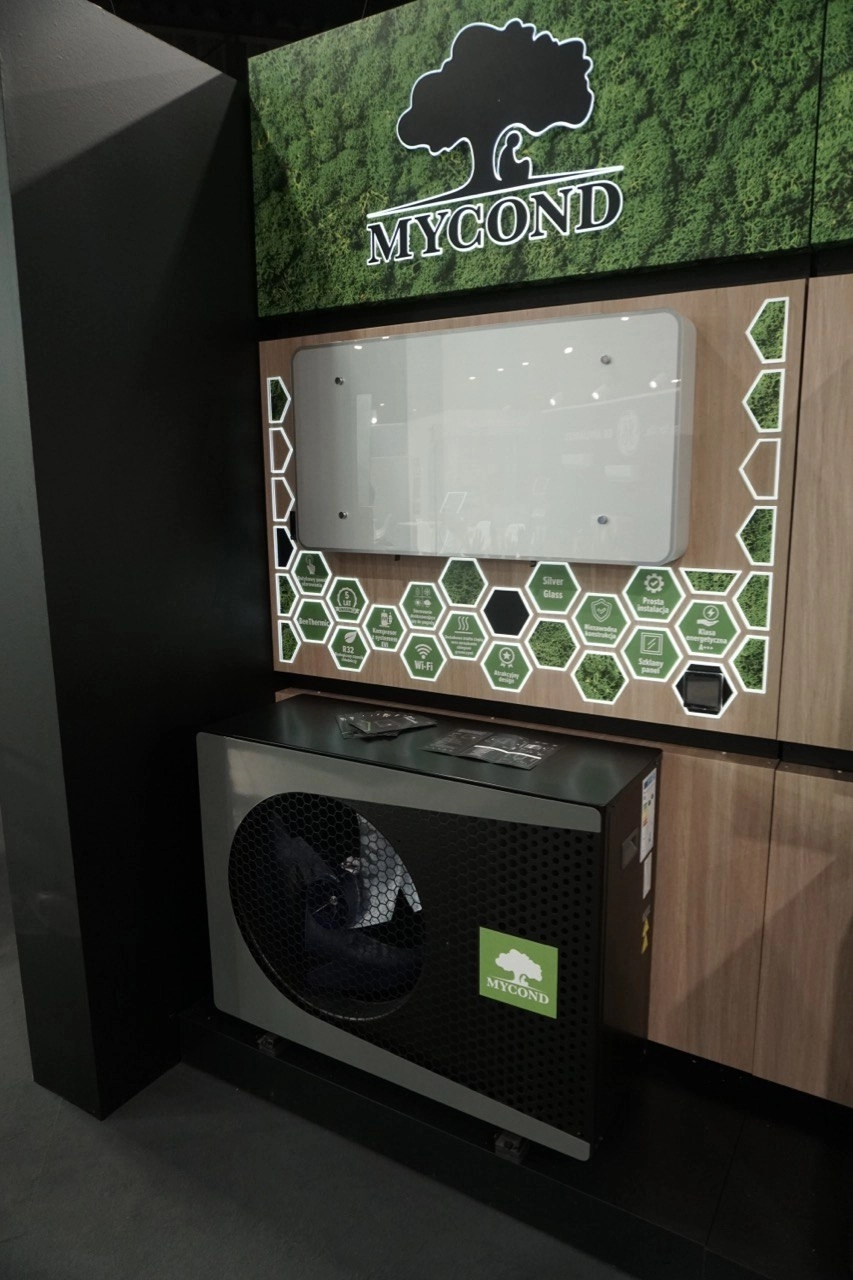 Esposizione dello stand di Mycond al Warsaw HVAC Expo.