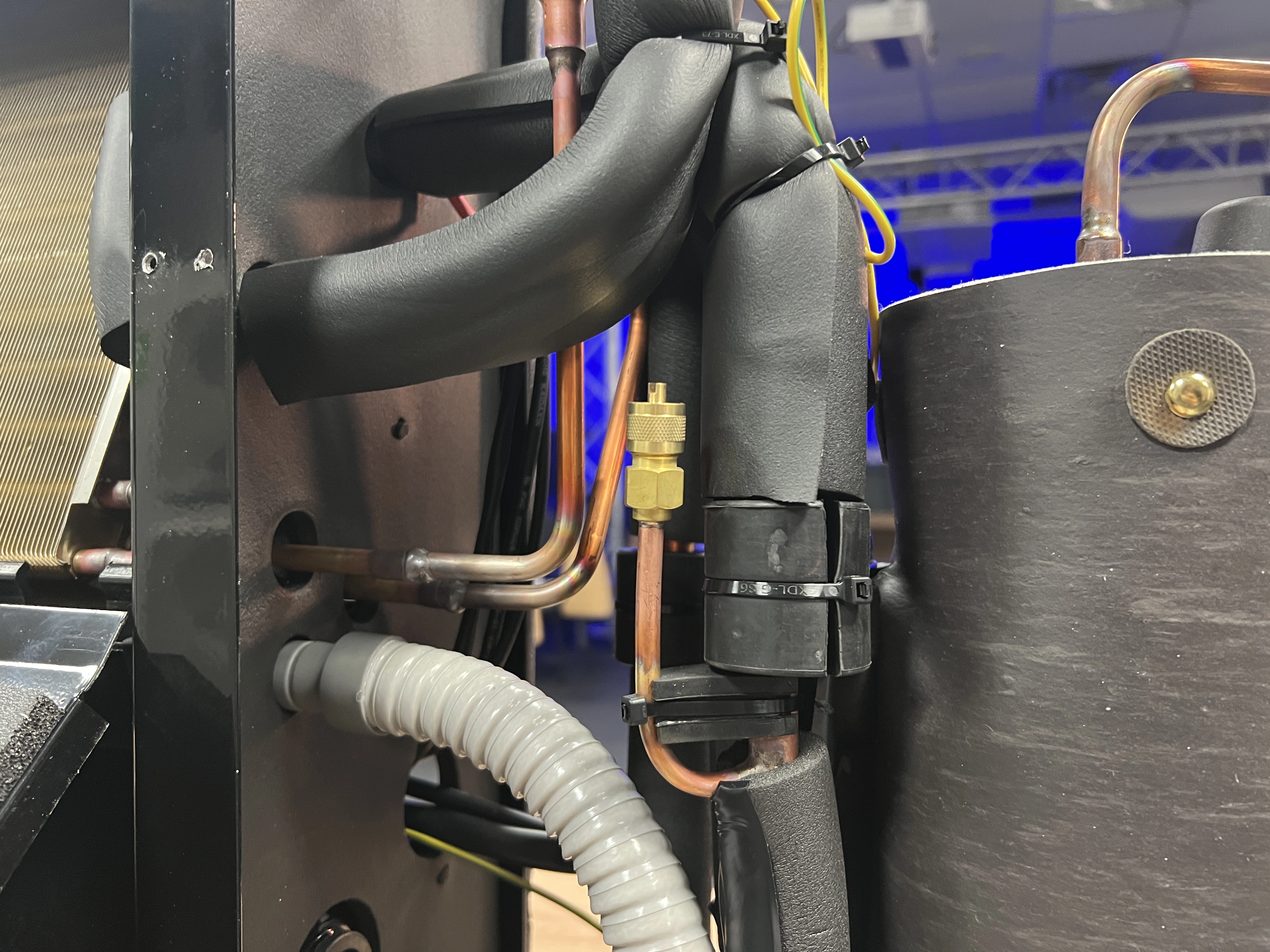 Assorbitore canalizzato per piscine protezione condensa Mycond MSHAC