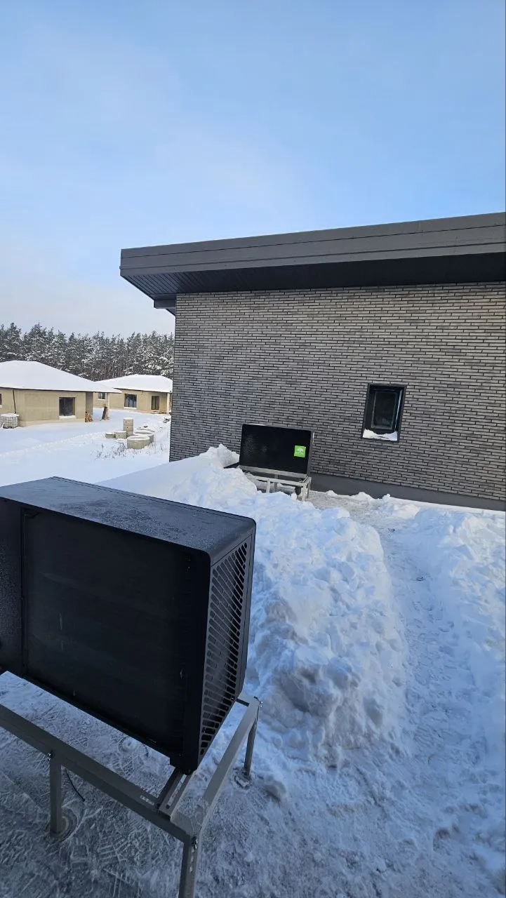 Residenza privata pronta per l'inverno con il sistema di pompa di calore Mycond BeeSmart