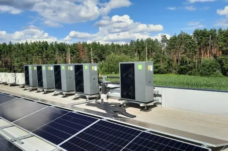 Impianto industriale con pompa di calore Mycond serie BeeEco