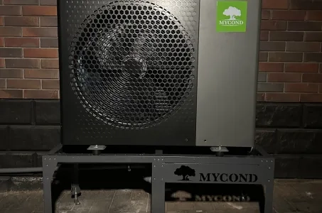 Casa di campagna con pompe di calore Mycond Split BeeHeat MHS-U12BH