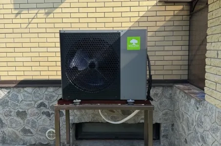 Cottage dotato di pompe di calore Mycond Split serie BeeHeat