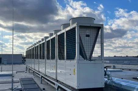 Complesso produttivo con pompa di calore modulare Mycond STANDARD MCU