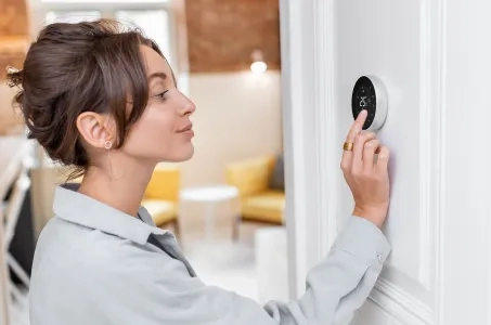Installazione del termostato e del sensore di temperatura del pavimento